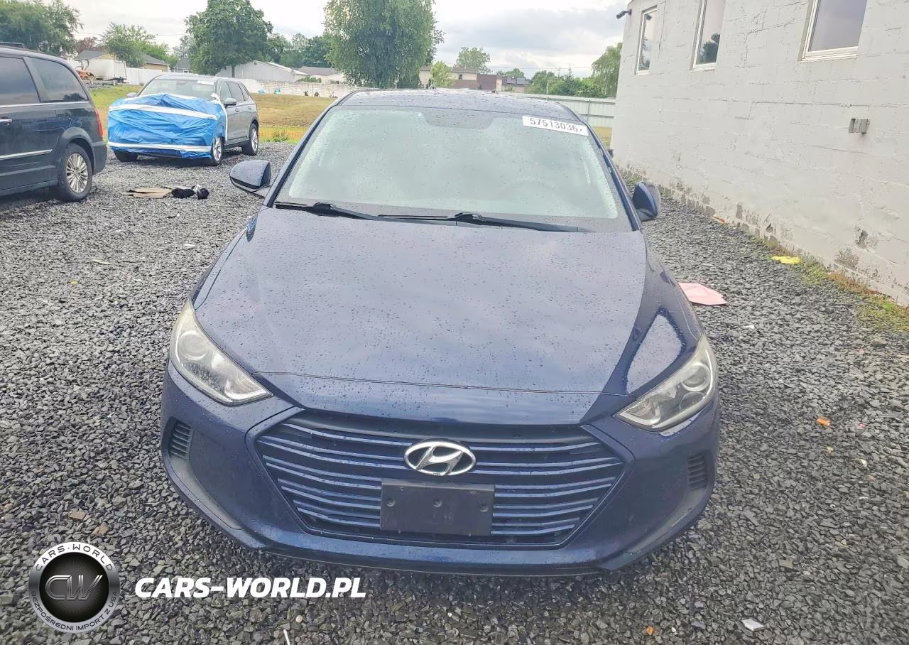 2018 Hyundai Elantra Sel VIN:5NPD84LF2JH233934 - 5