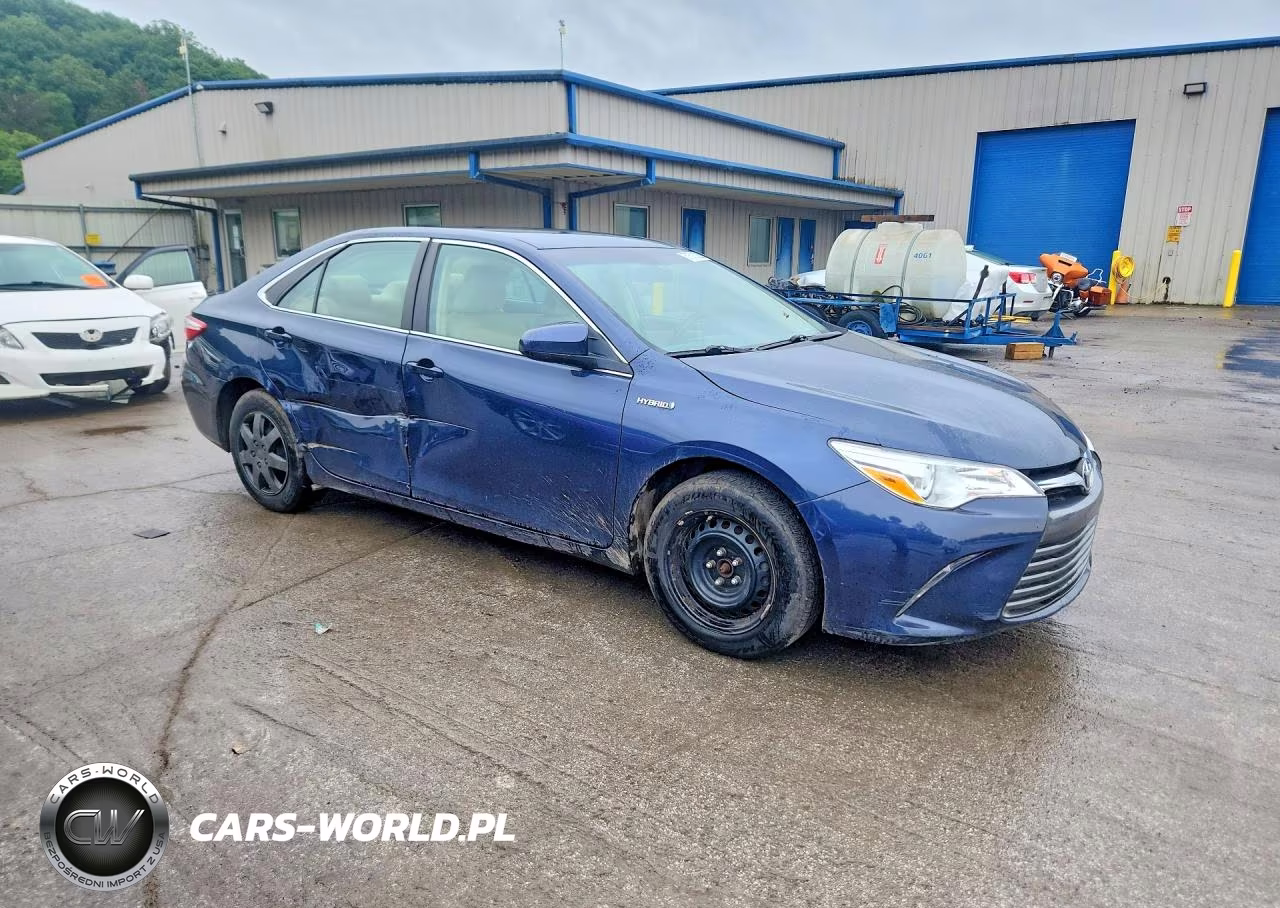 2015 Toyota Camry Hybrid Le VIN:4T1BD1FKXFU174974 - 4