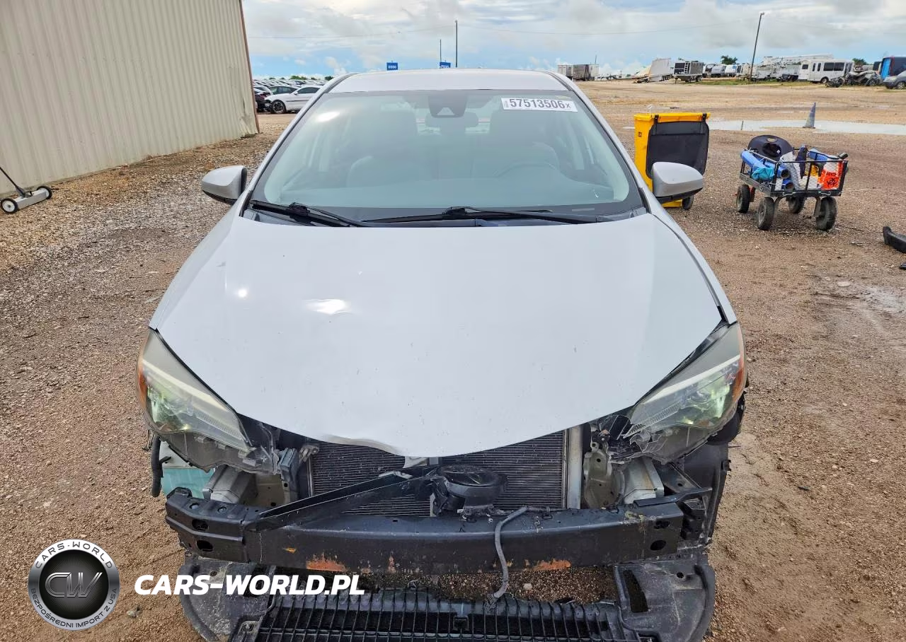 2017 Toyota Corolla Le VIN:5YFBURHEXHP734731 - 5
