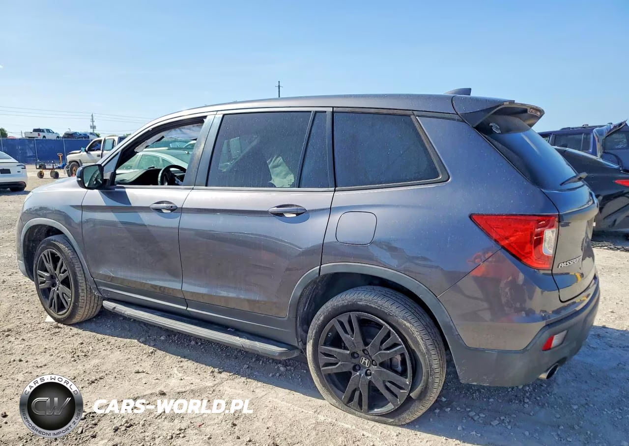 2021 Honda Passport Sport VIN:5FNYF8H23MB021339 - 2