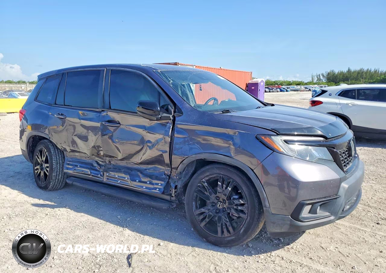 2021 Honda Passport Sport VIN:5FNYF8H23MB021339 - 4