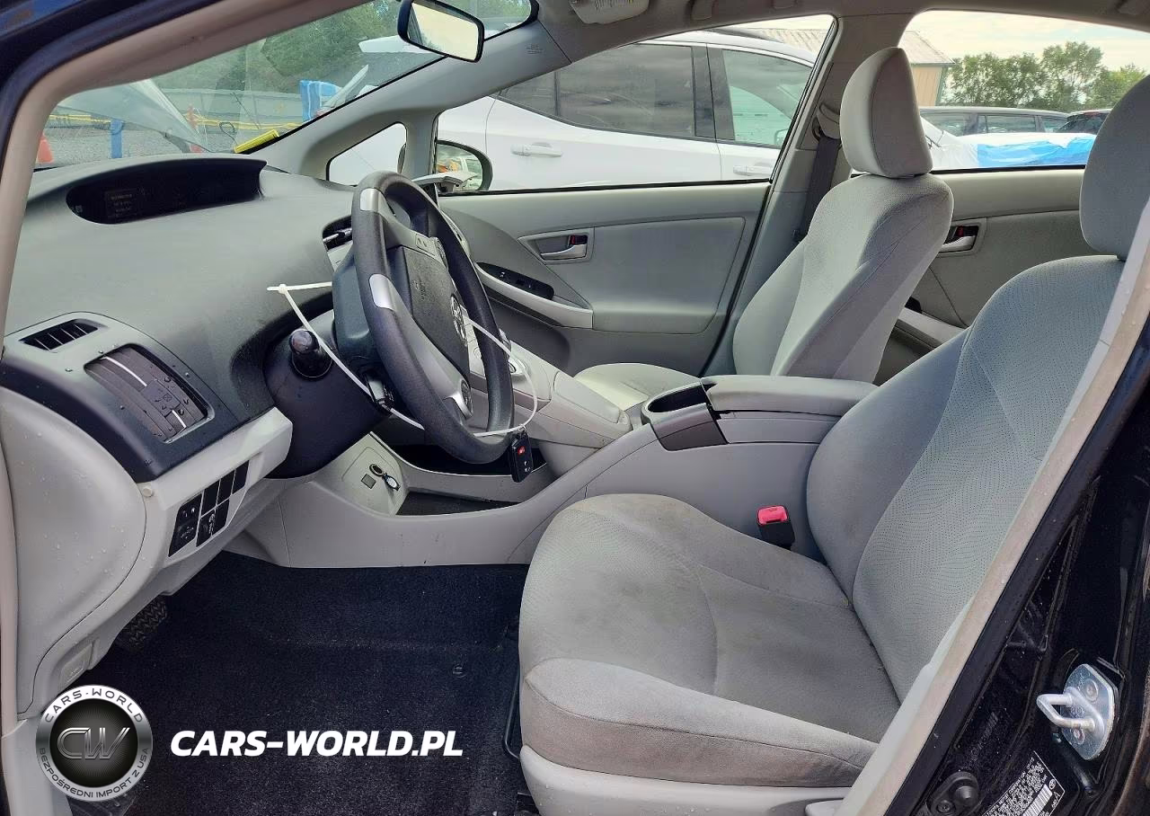 2012 Toyota Prius Two VIN:JTDKN3DU9C5388488 - 7