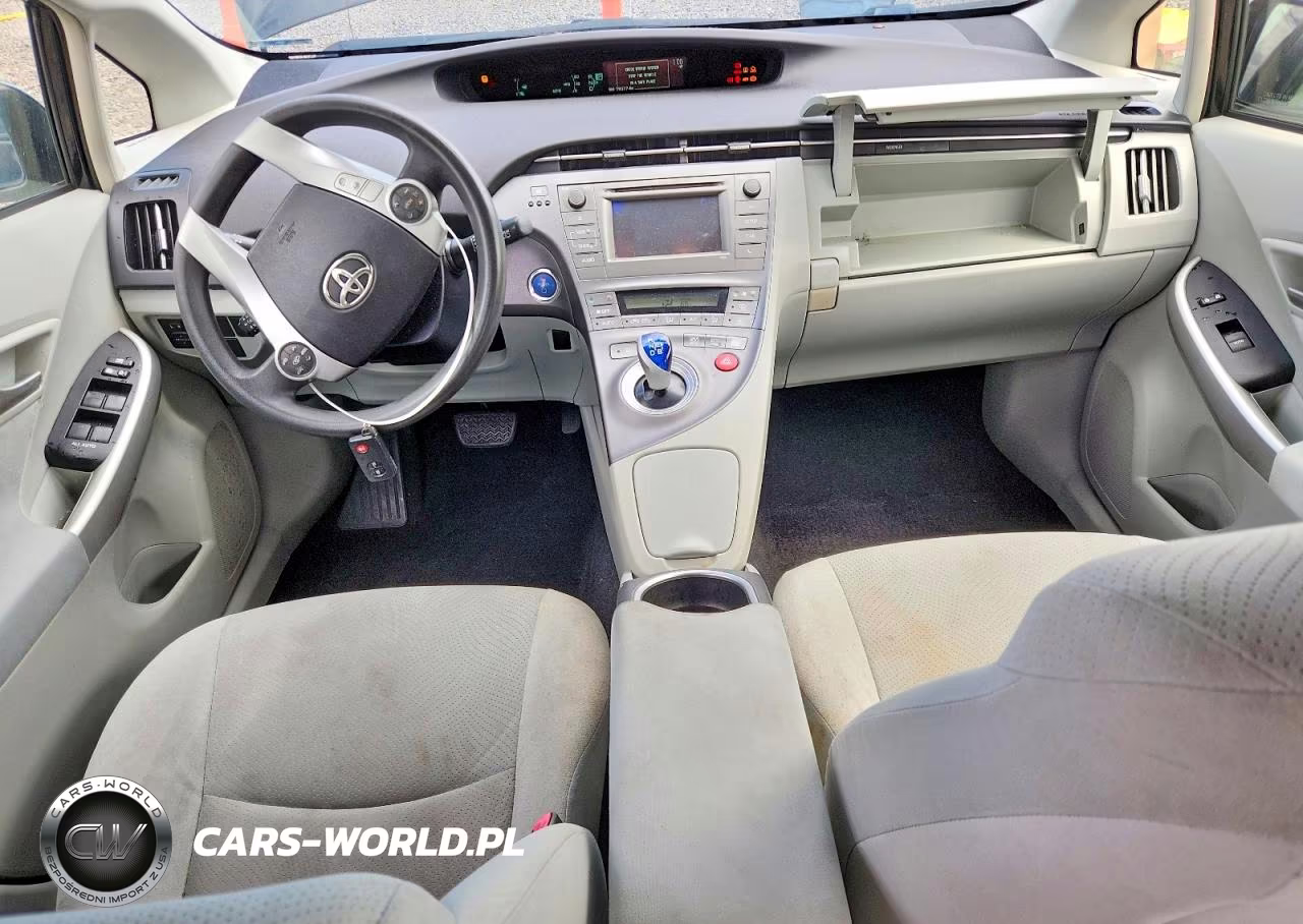 2012 Toyota Prius Two VIN:JTDKN3DU9C5388488 - 8