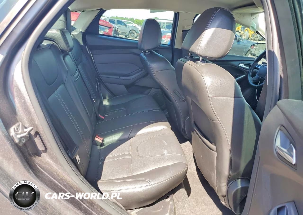 2013 Ford Focus Se VIN:1FADP3F22DL276536 - 10