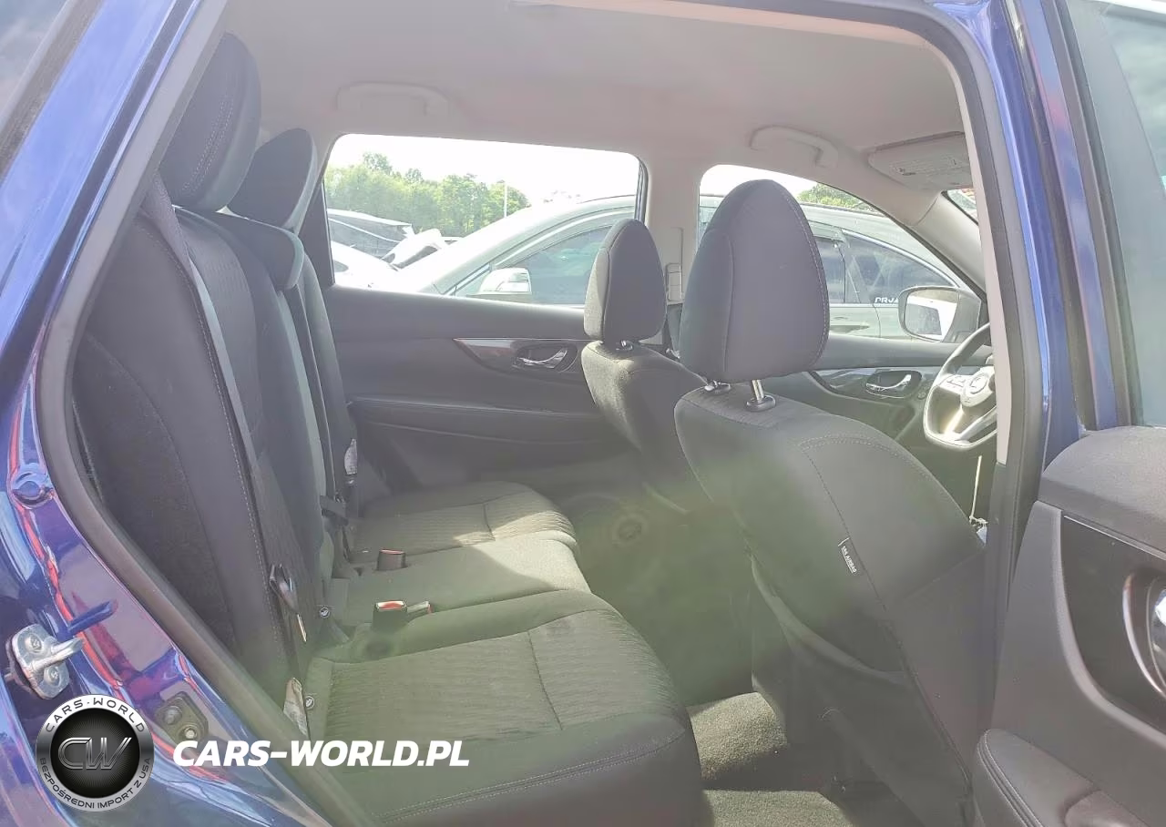 2018 Nissan Rogue S VIN:5N1AT2MV5JC790422 - 11