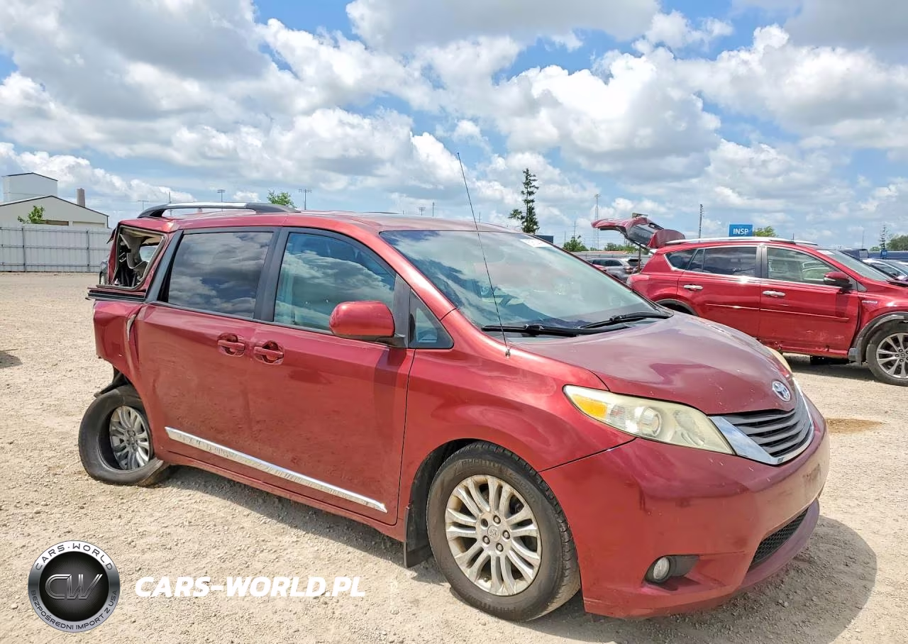 2011 Toyota Sienna Xle 8-Passenger VIN:5TDYK3DC6BS110926 - 4