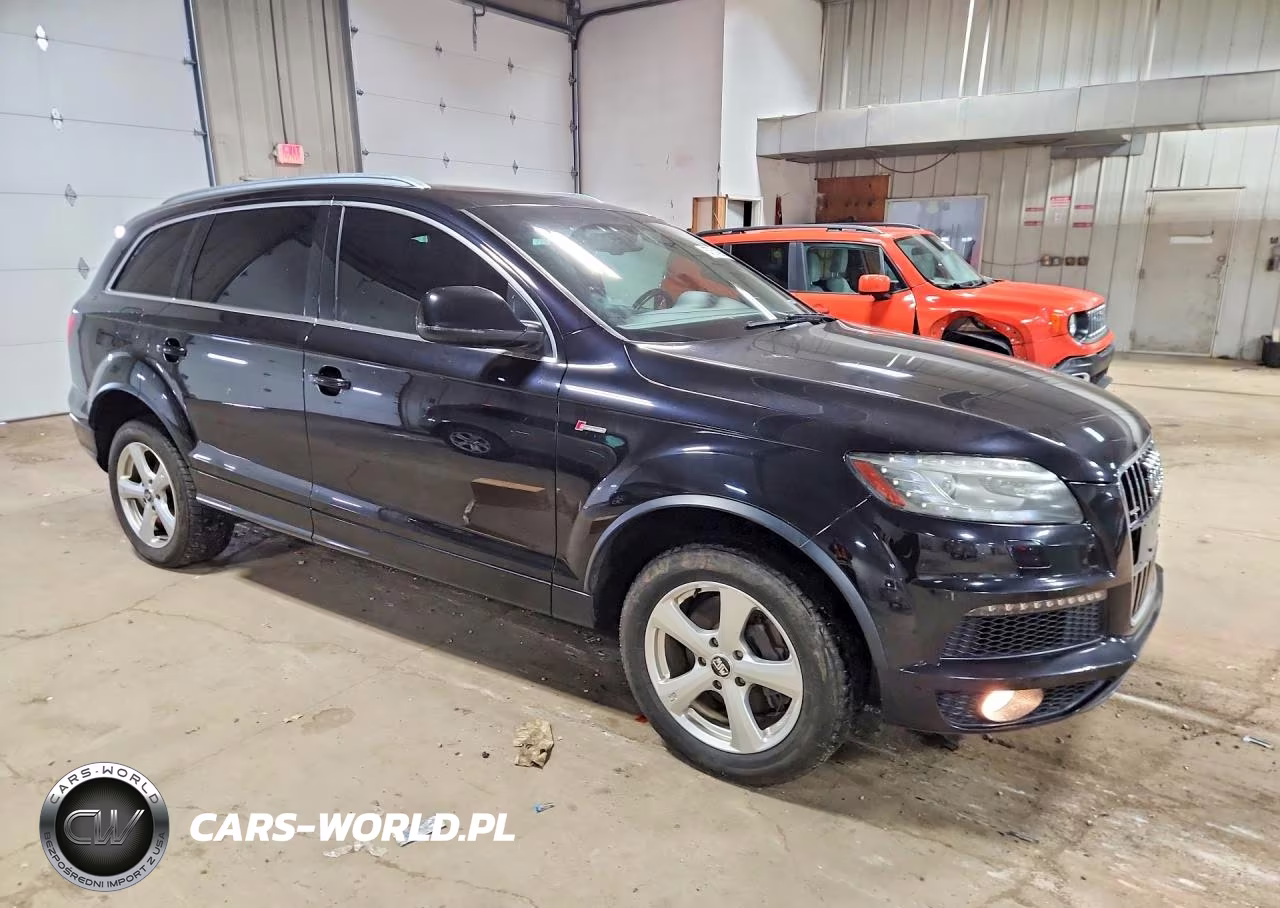2011 Audi Q7 Prestige VIN:WA1DGAFE2BD010511 - 4