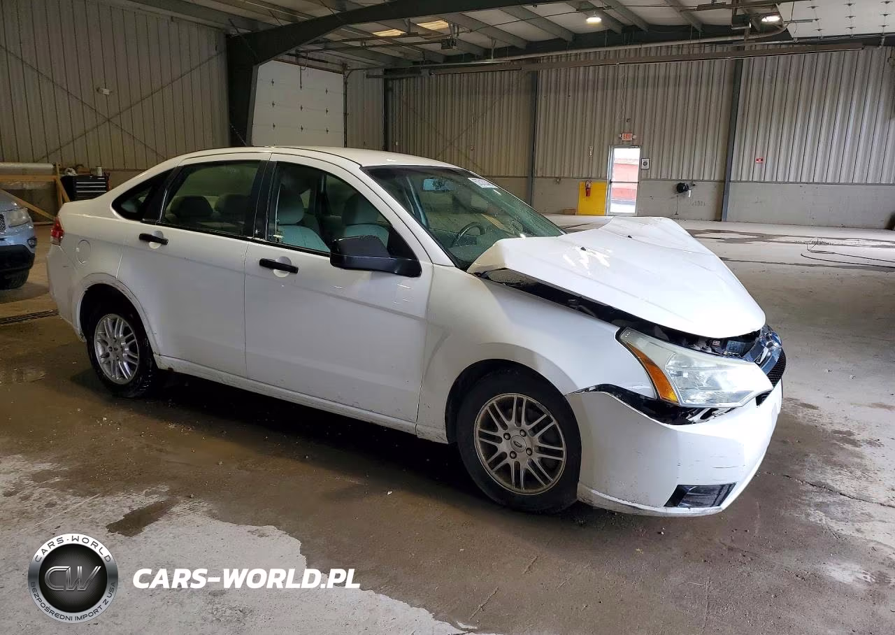 2009 Ford Focus Se VIN:1FAHP35N09W123379 - 4