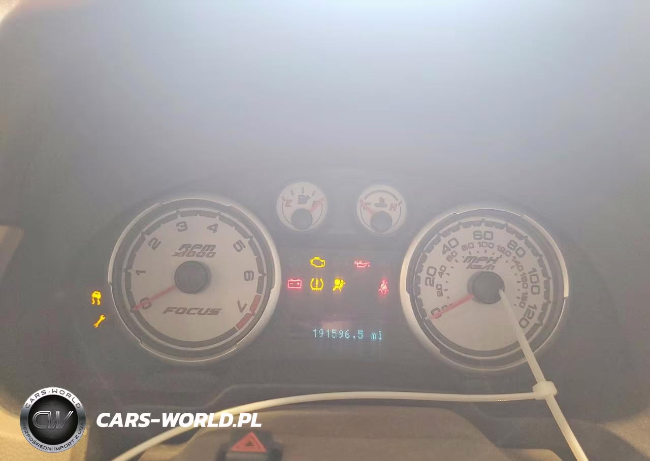 2009 Ford Focus Se VIN:1FAHP35N09W123379 - 9