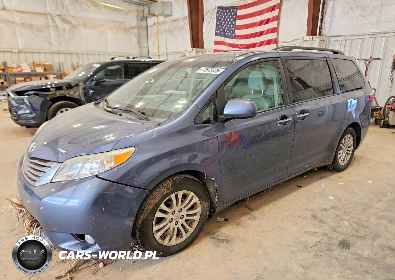 2017 Toyota Sienna Xle 8-Passenger
