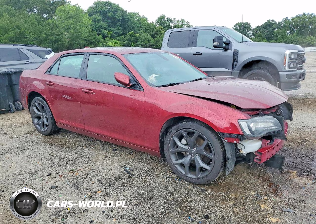 2023 Chrysler 300 S VIN:2C3CCABG8PH599793 - 4