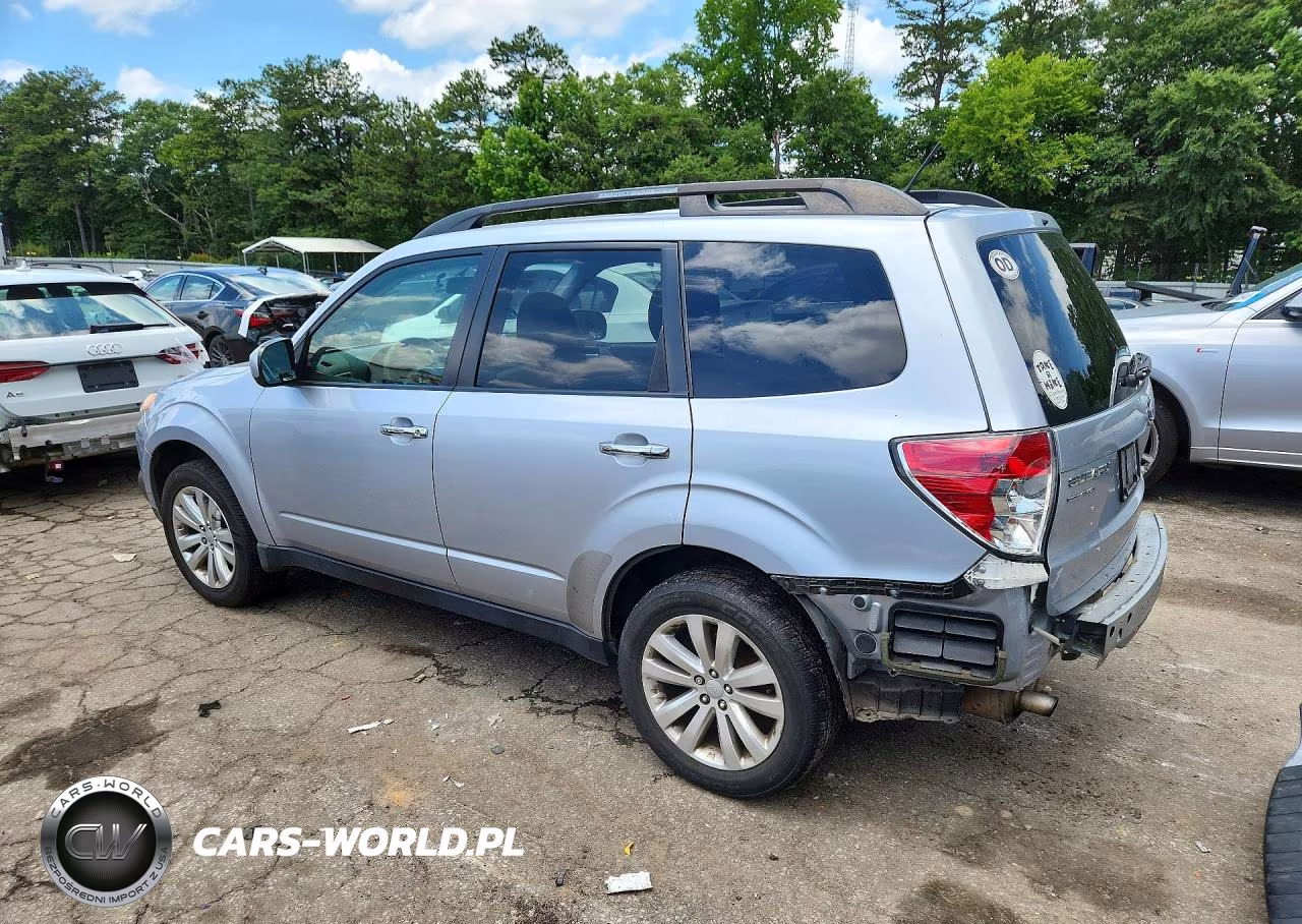 2013 Subaru Forester 2.5X Premium VIN:JF2SHADC5DH432278 - 2