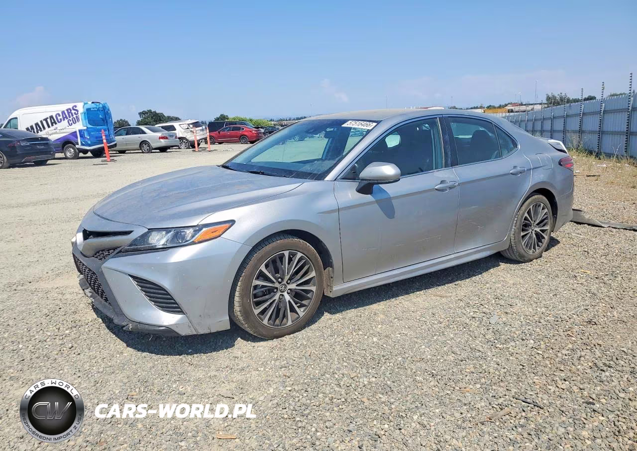 2019 Toyota Camry Se – zdjęcie 1 z 12