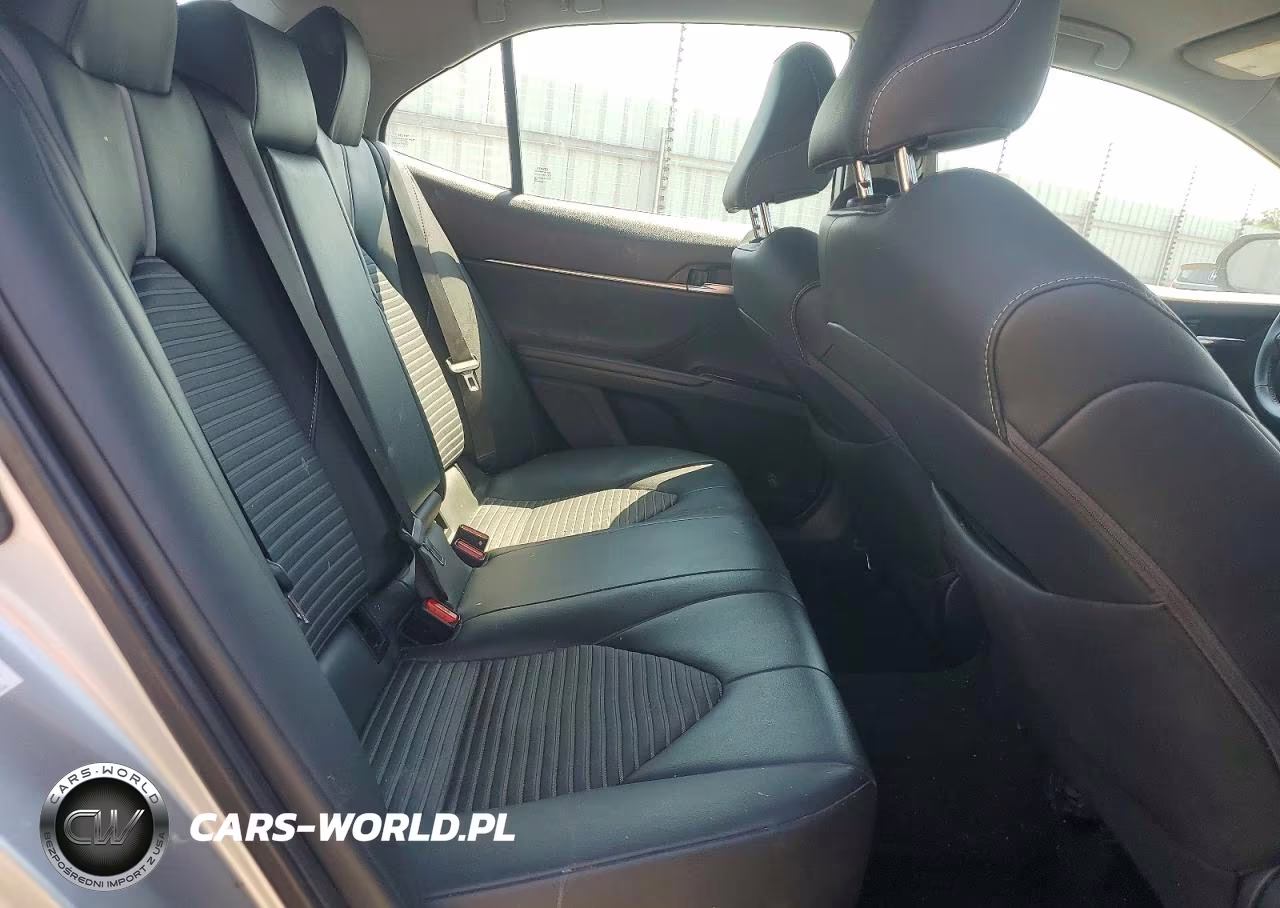 2019 Toyota Camry Se VIN:4T1B11HK5KU200333 - 10