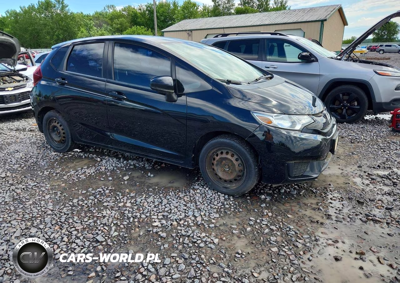 2015 Honda Fit Lx VIN:3HGGK5H50FM733226 - 4