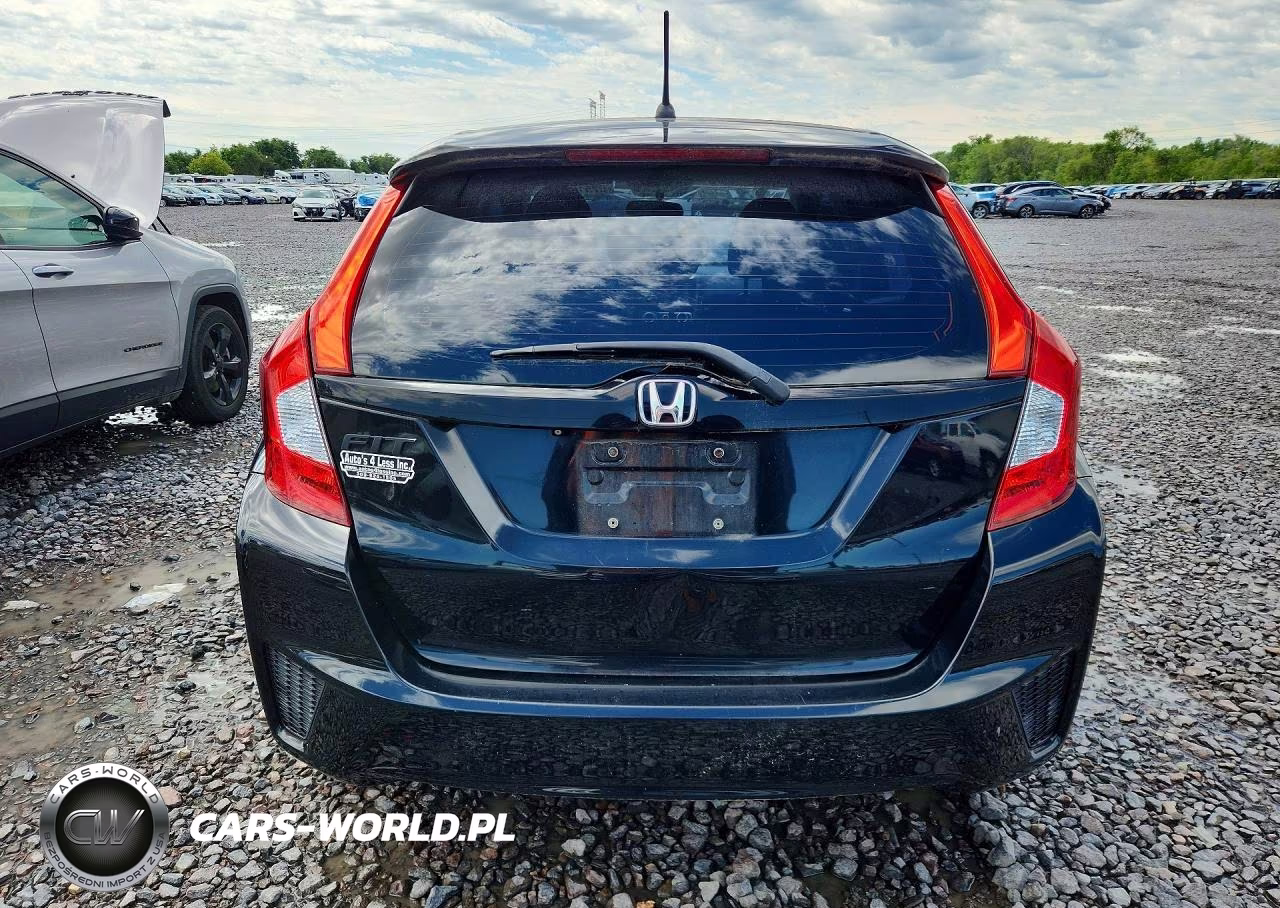 2015 Honda Fit Lx VIN:3HGGK5H50FM733226 - 6