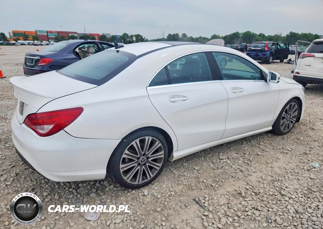 2019 Mercedes-Benz Cla 250 VIN:WDDSJ4EB2KN752236 - 3