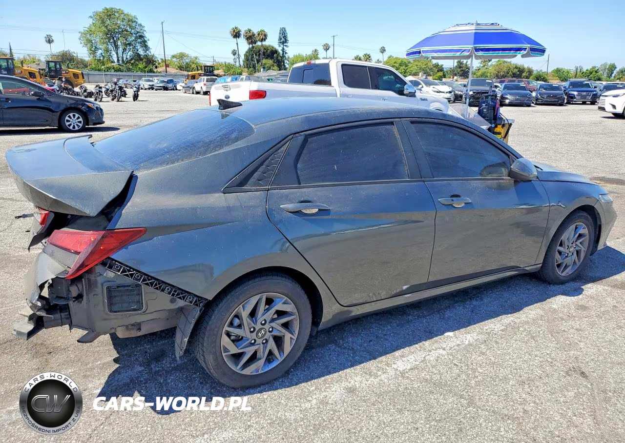 2024 Hyundai Elantra Sel VIN:KMHLM4DG7RU671957 - 3