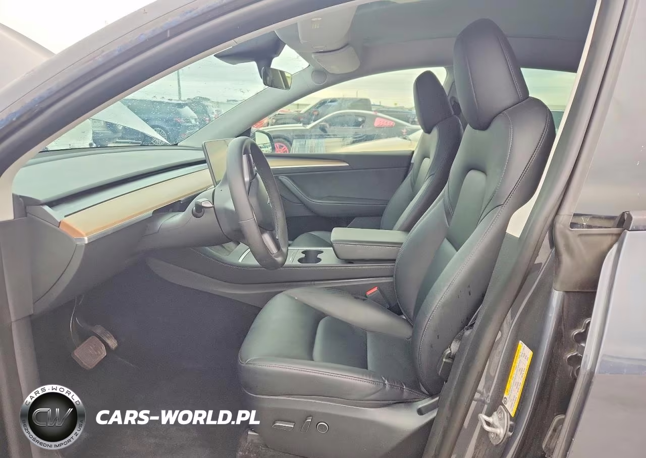 2023 Tesla Model Y VIN:7SAYGDEE5PA044937 - 7