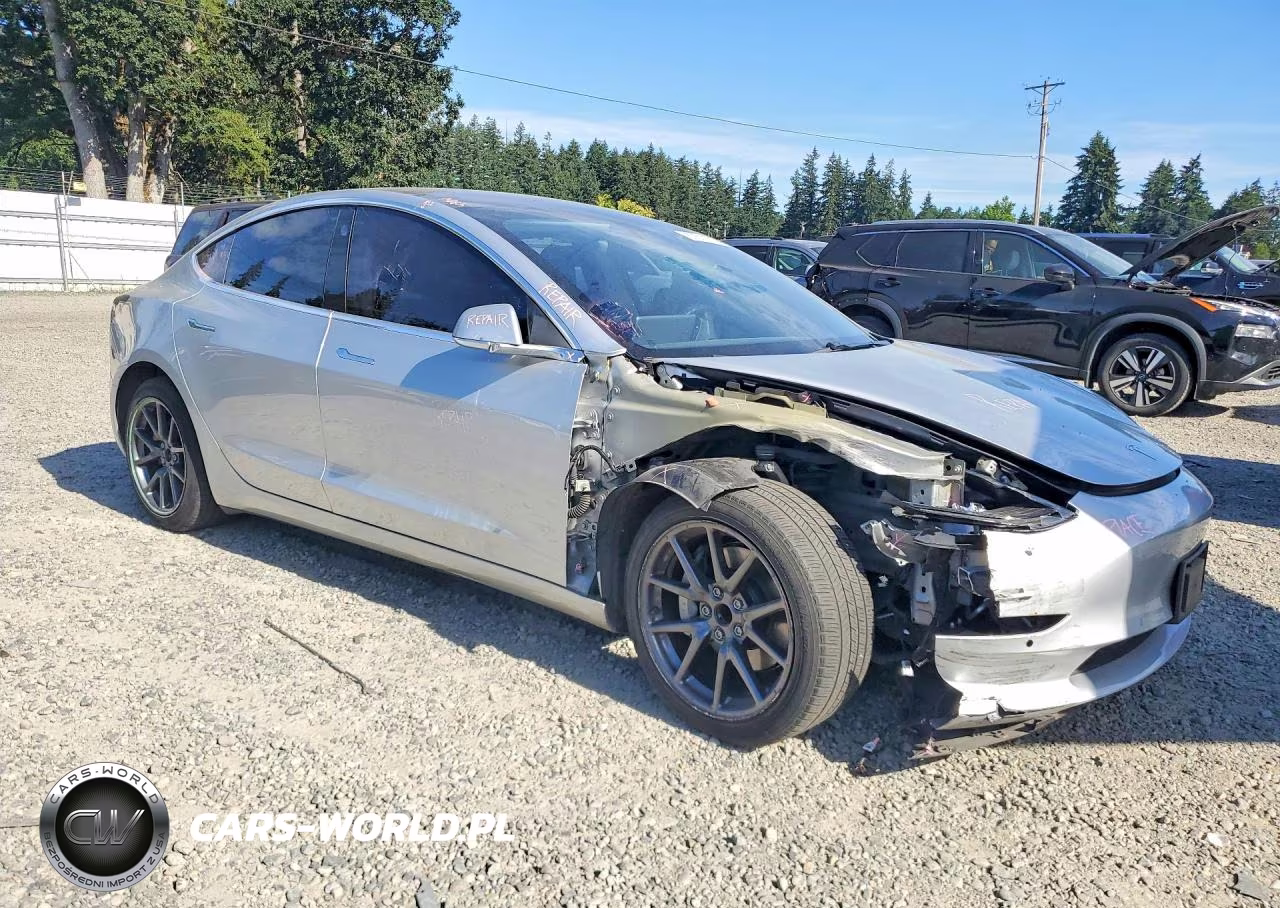 2018 Tesla Model 3 VIN:5YJ3E1EA7JF041587 - 4