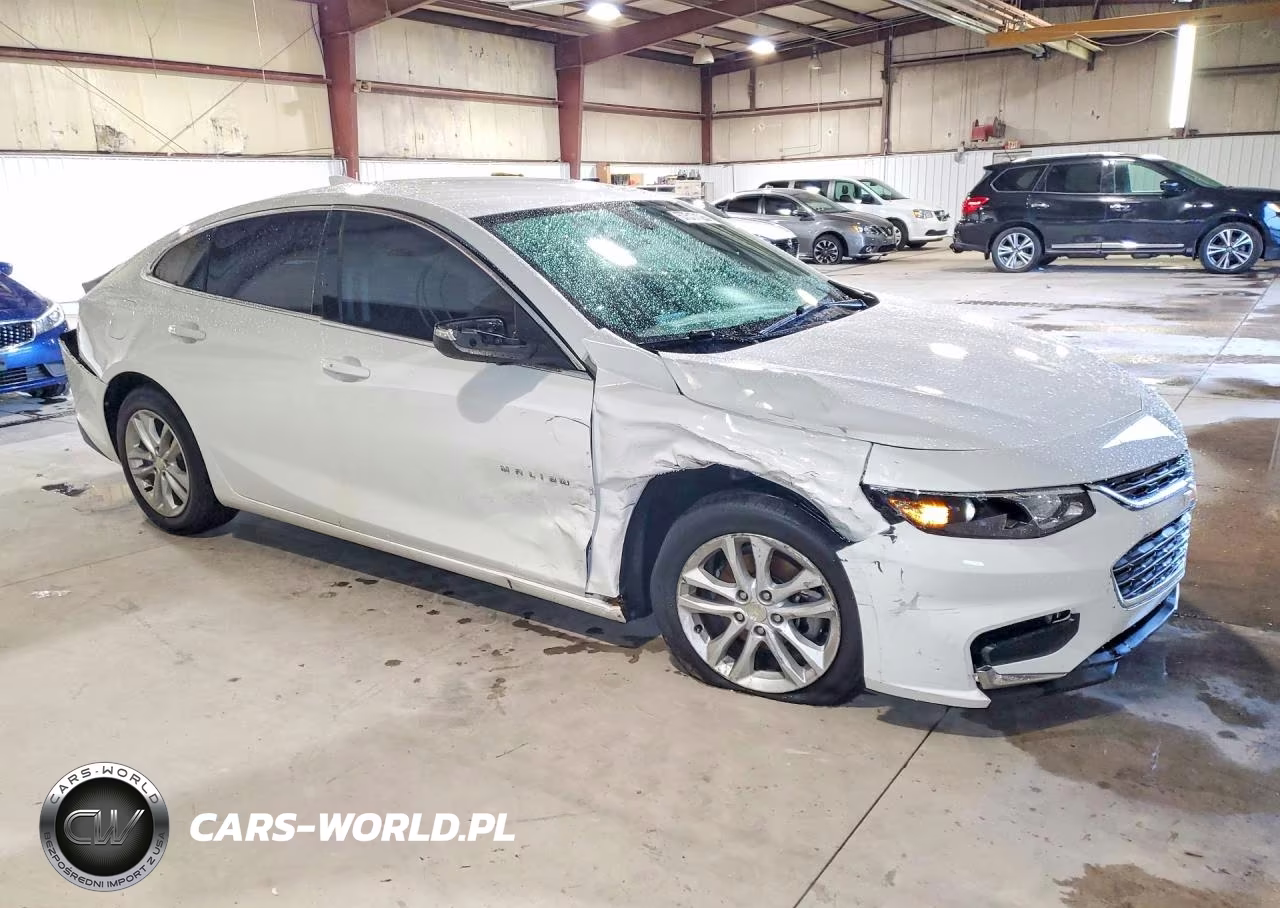 2018 Chevrolet Malibu Lt VIN:1G1ZD5ST7JF240167 - 4