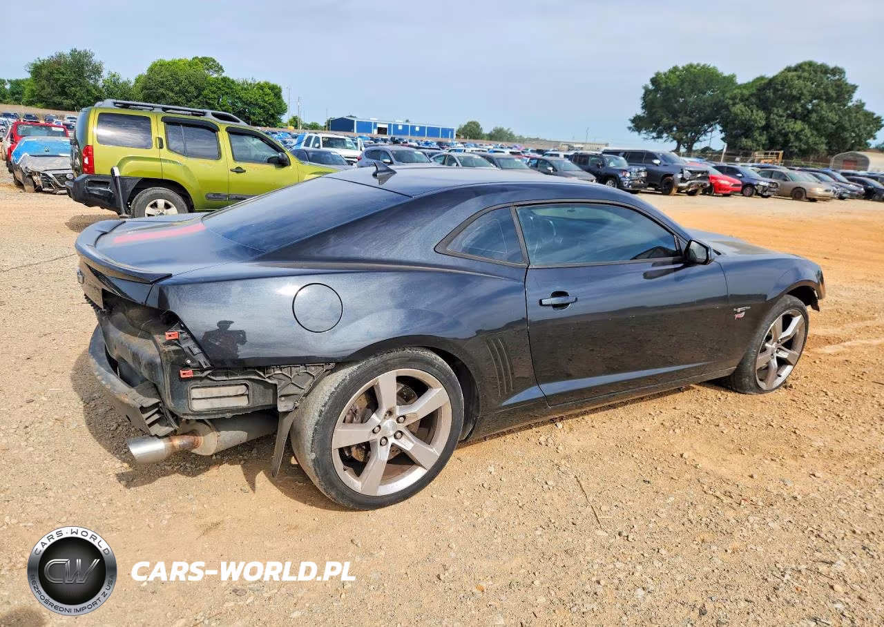 2012 Chevrolet Camaro Lt VIN:2G1FC1E39C9116973 - 3