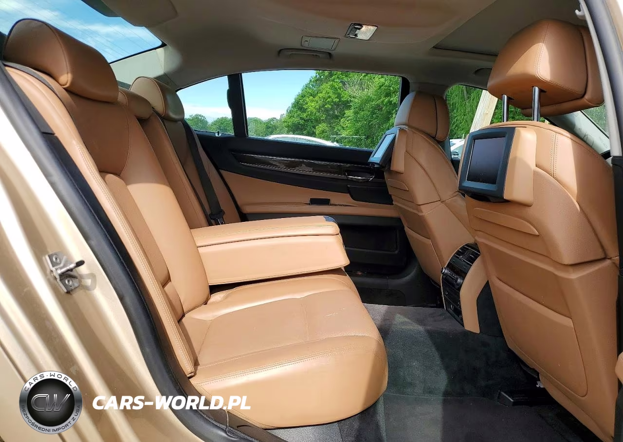 2011 BMW 750 Li VIN:WBAKB8C58BCY65905 - 10