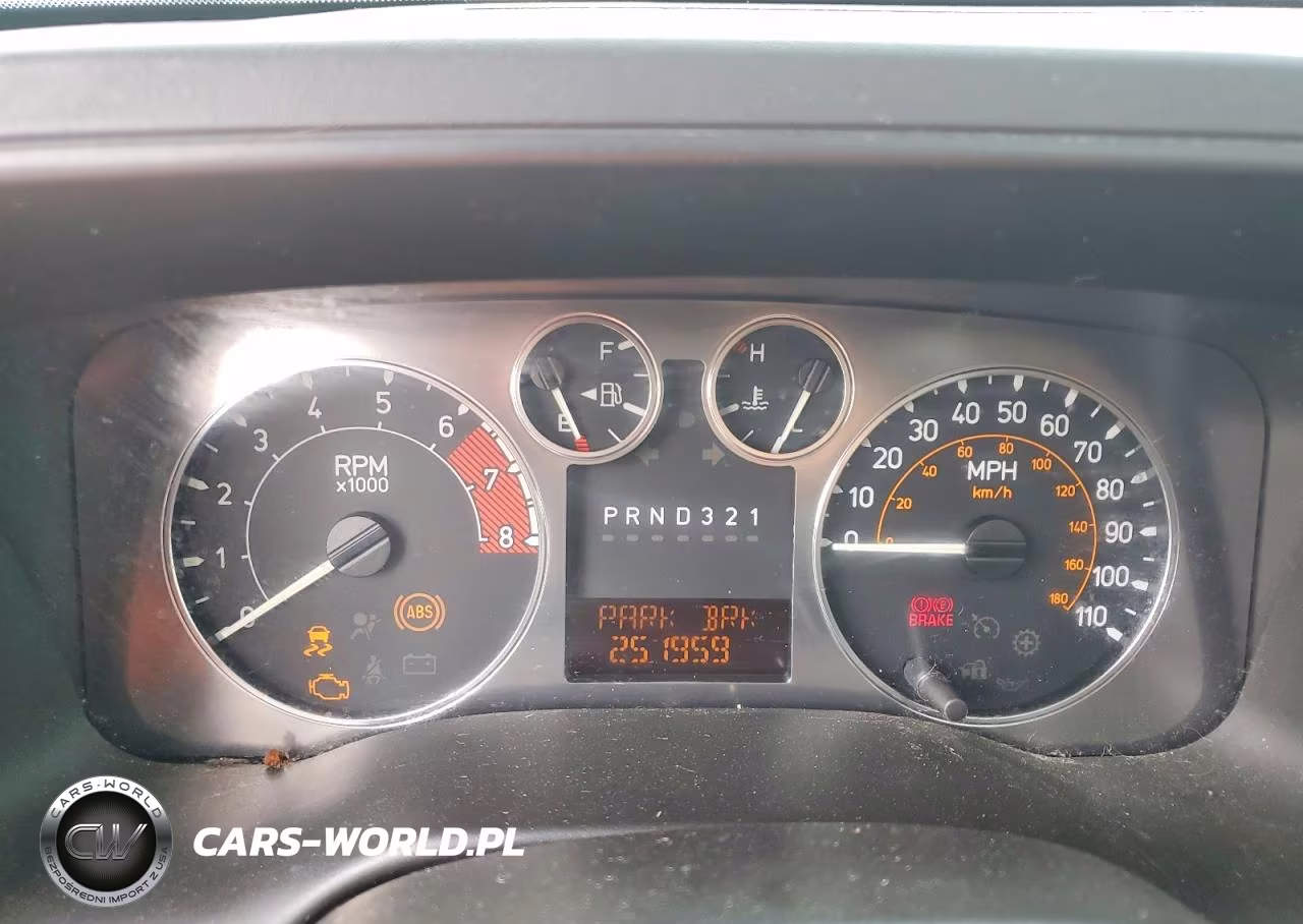 2008 Hummer H3 VIN:5GTEN13E688177761 - 9