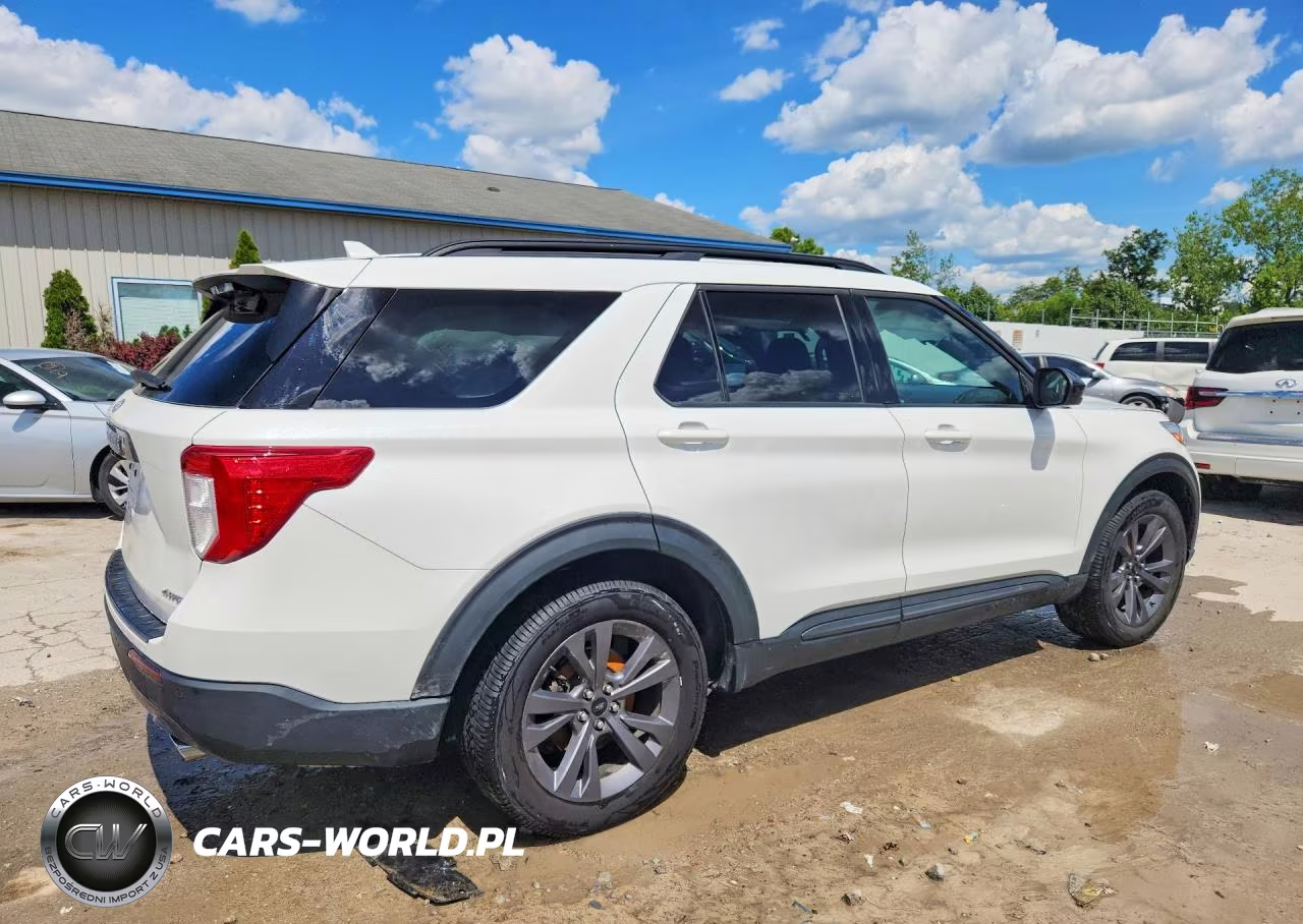 2022 Ford Explorer Xlt VIN:1FMSK8DH6NGA76995 - 3