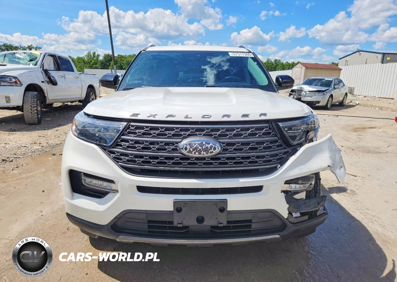 2022 Ford Explorer Xlt VIN:1FMSK8DH6NGA76995 - 5