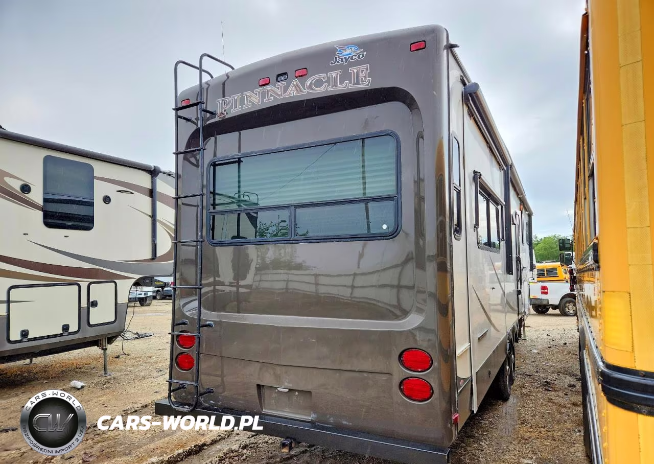 2013 Jayco Pinnacle Camper VIN:1UJCJ0BV4D1RC0079 - 4