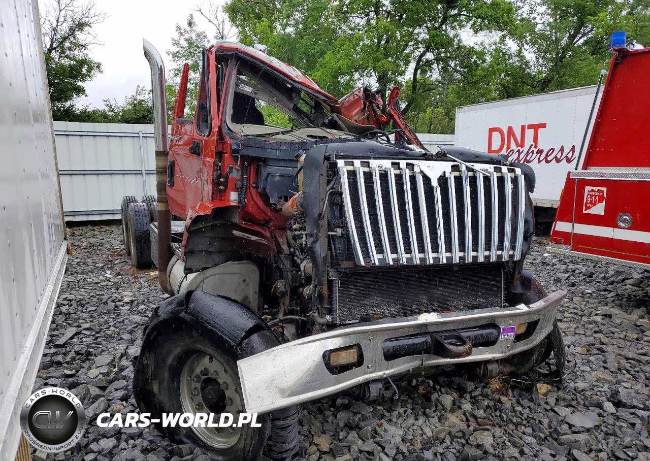 2011 International Sf567 Truck Cab And Chassis – zdjęcie 1 z 10