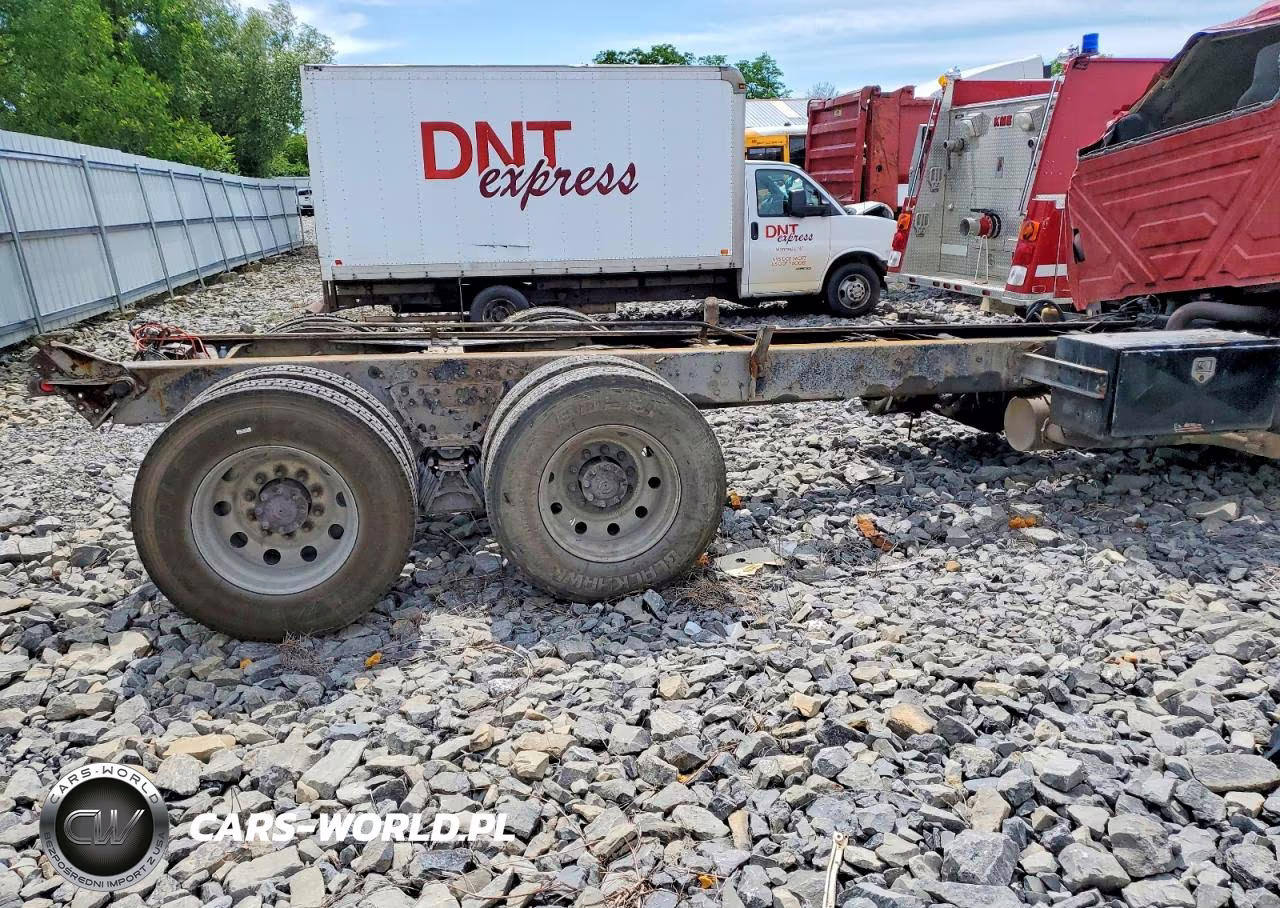 2011 International Sf567 Truck Cab And Chassis VIN:1HTGRSJT5BJ410382 - 6