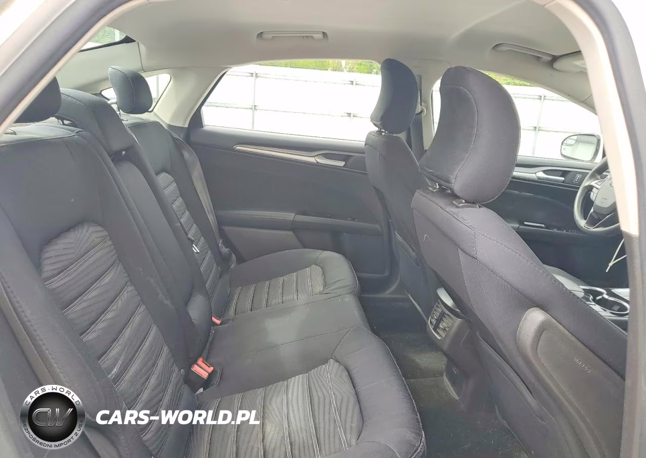 2016 Ford Fusion Se VIN:3FA6P0H76GR266713 - 10