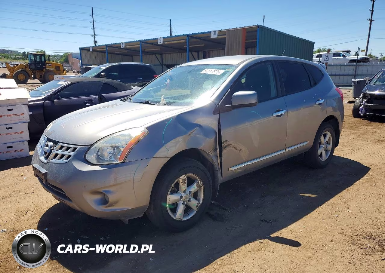 2013 Nissan Rogue S – zdjęcie 1 z 12
