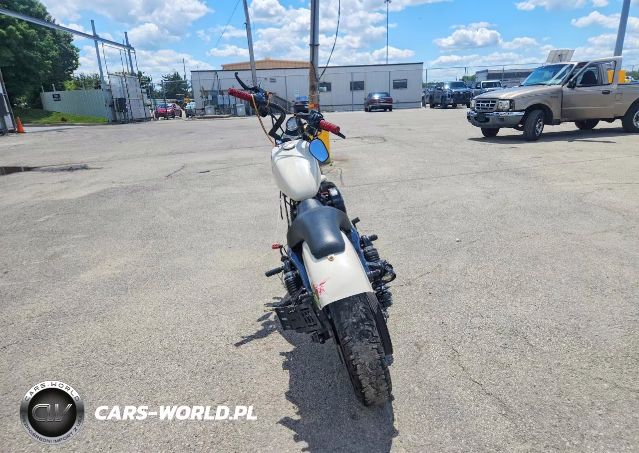2022 Harley-Davidson Xl883 N VIN:1HD4LE217NB401986 - 4