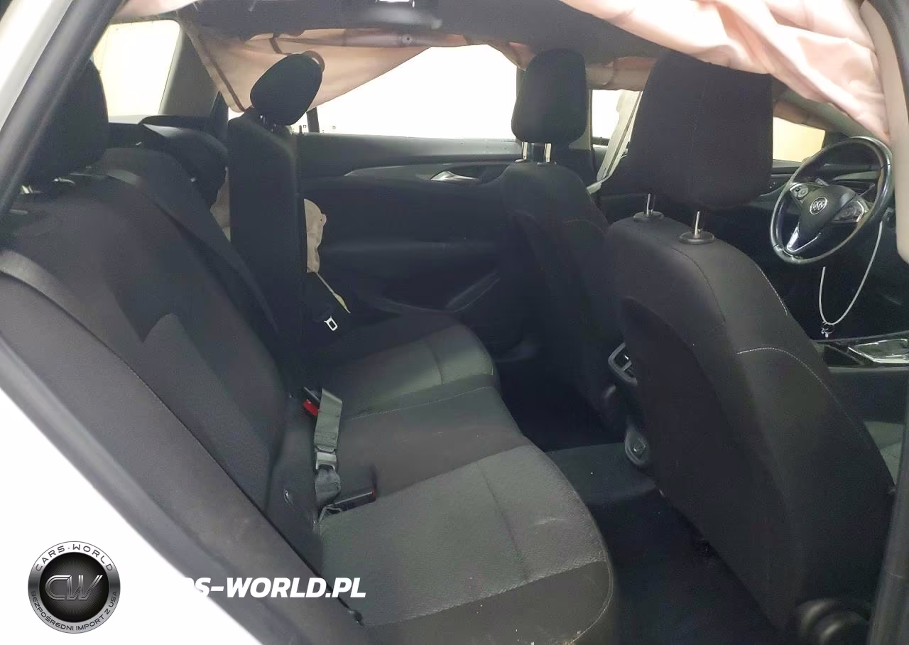 2018 Buick Regal Tourx Preferred VIN:W04GU8SX3J1149147 - 10