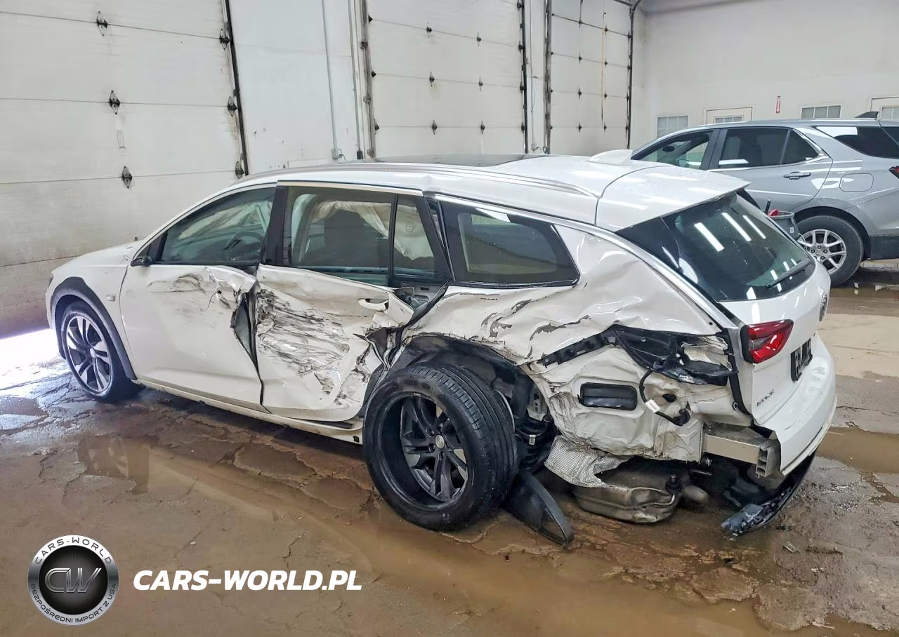 2018 Buick Regal Tourx Preferred VIN:W04GU8SX3J1149147 - 2