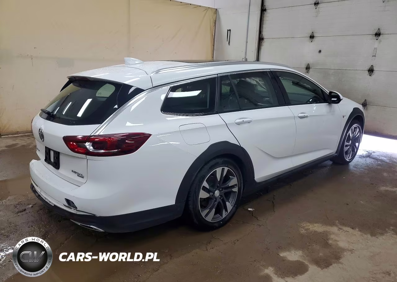 2018 Buick Regal Tourx Preferred VIN:W04GU8SX3J1149147 - 3