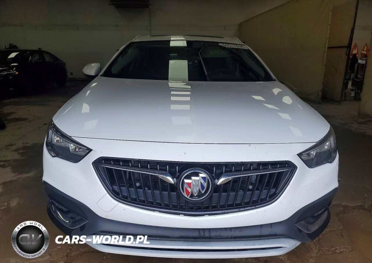 2018 Buick Regal Tourx Preferred VIN:W04GU8SX3J1149147 - 5