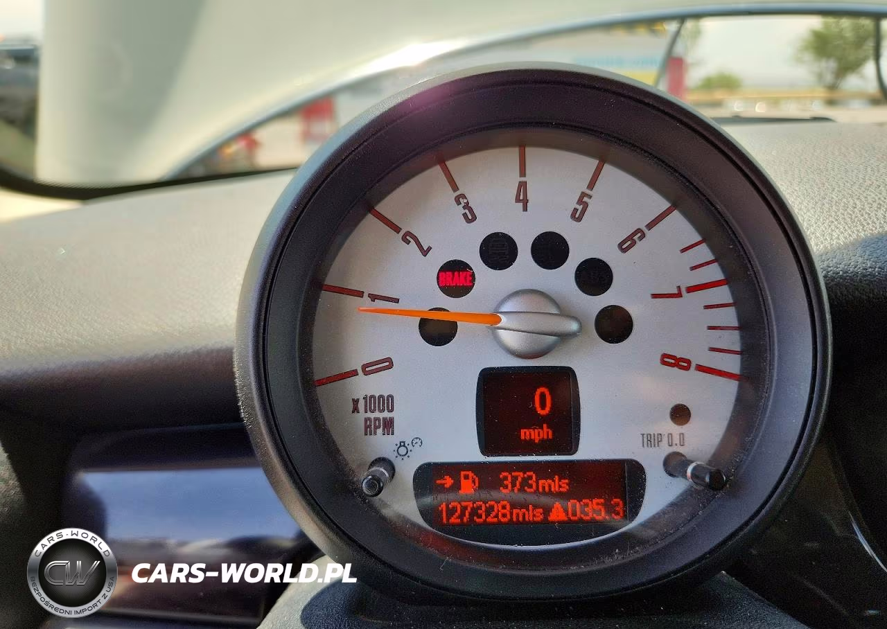 2011 Mini Cooper S VIN:WMWSV3C52BTY23076 - 9