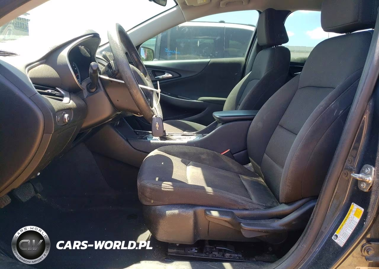 2019 Chevrolet Malibu Ls VIN:1G1ZB5ST3KF194408 - 7
