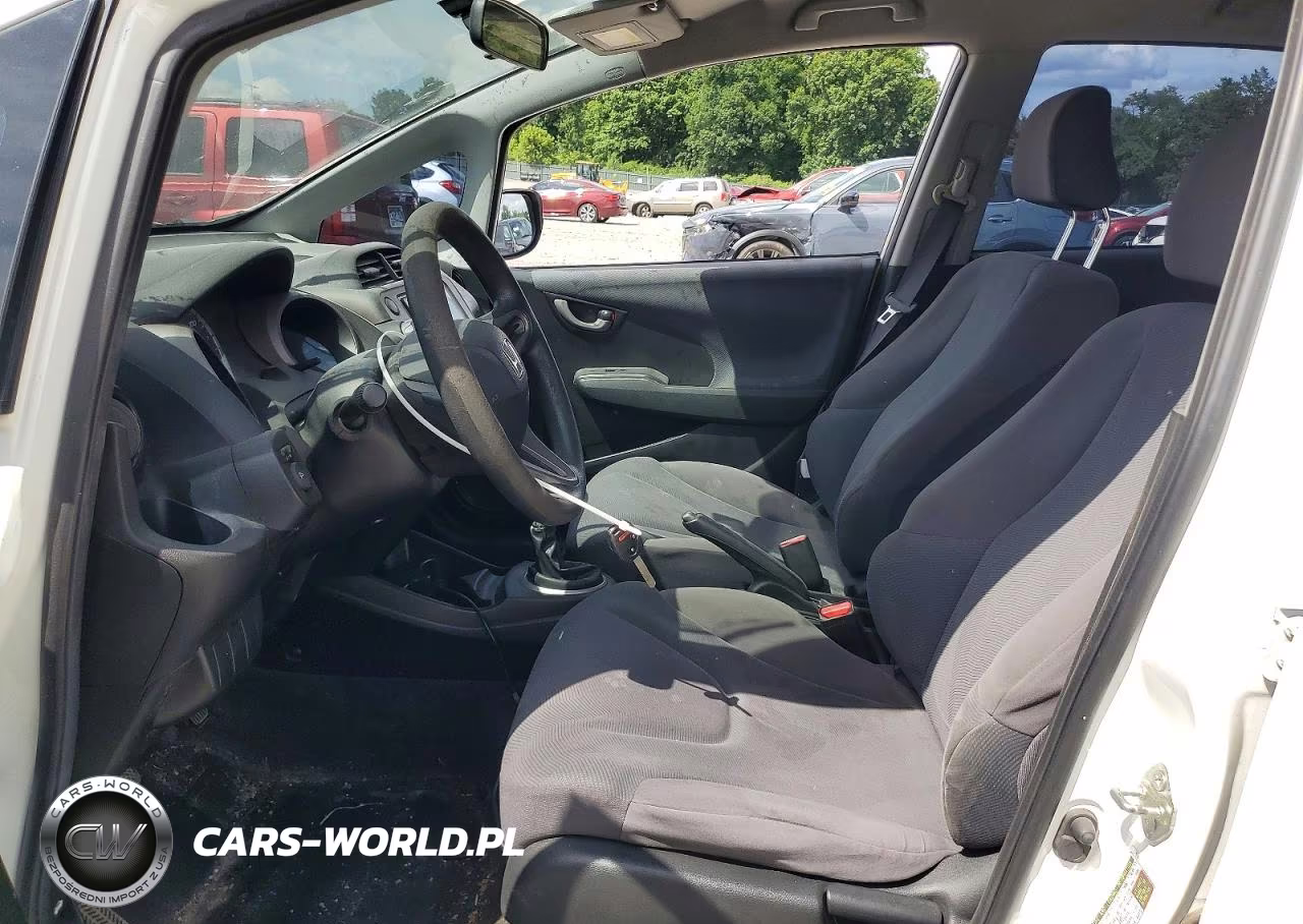 2010 Honda Fit VIN:JHMGE8G29AS000041 - 7