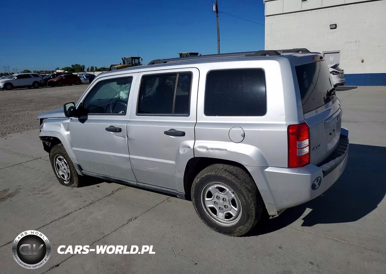2008 Jeep Patriot Sport VIN:1J8FF28W98D636779 - 2
