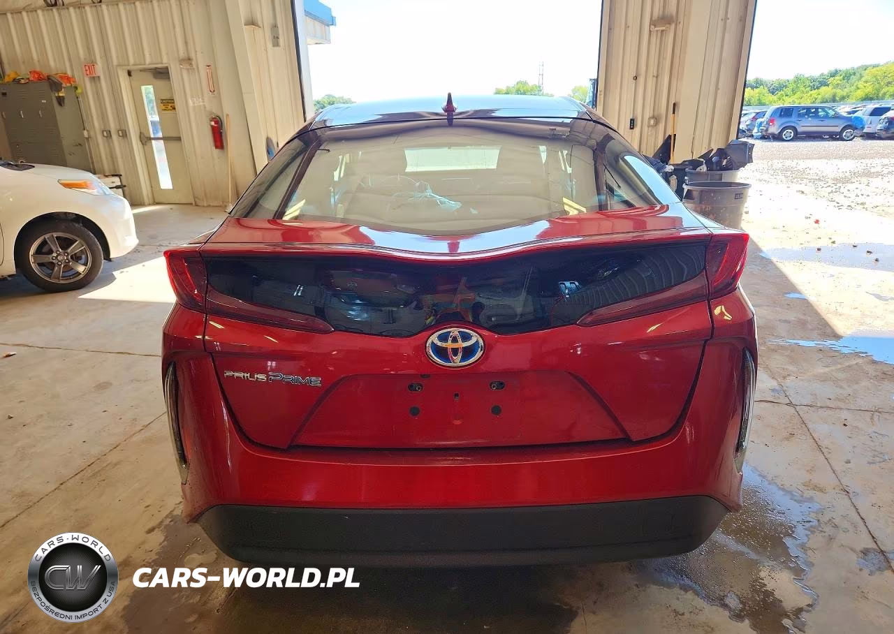 2018 Toyota Prius Prime Premium VIN:JTDKARFPXJ3089509 - 6