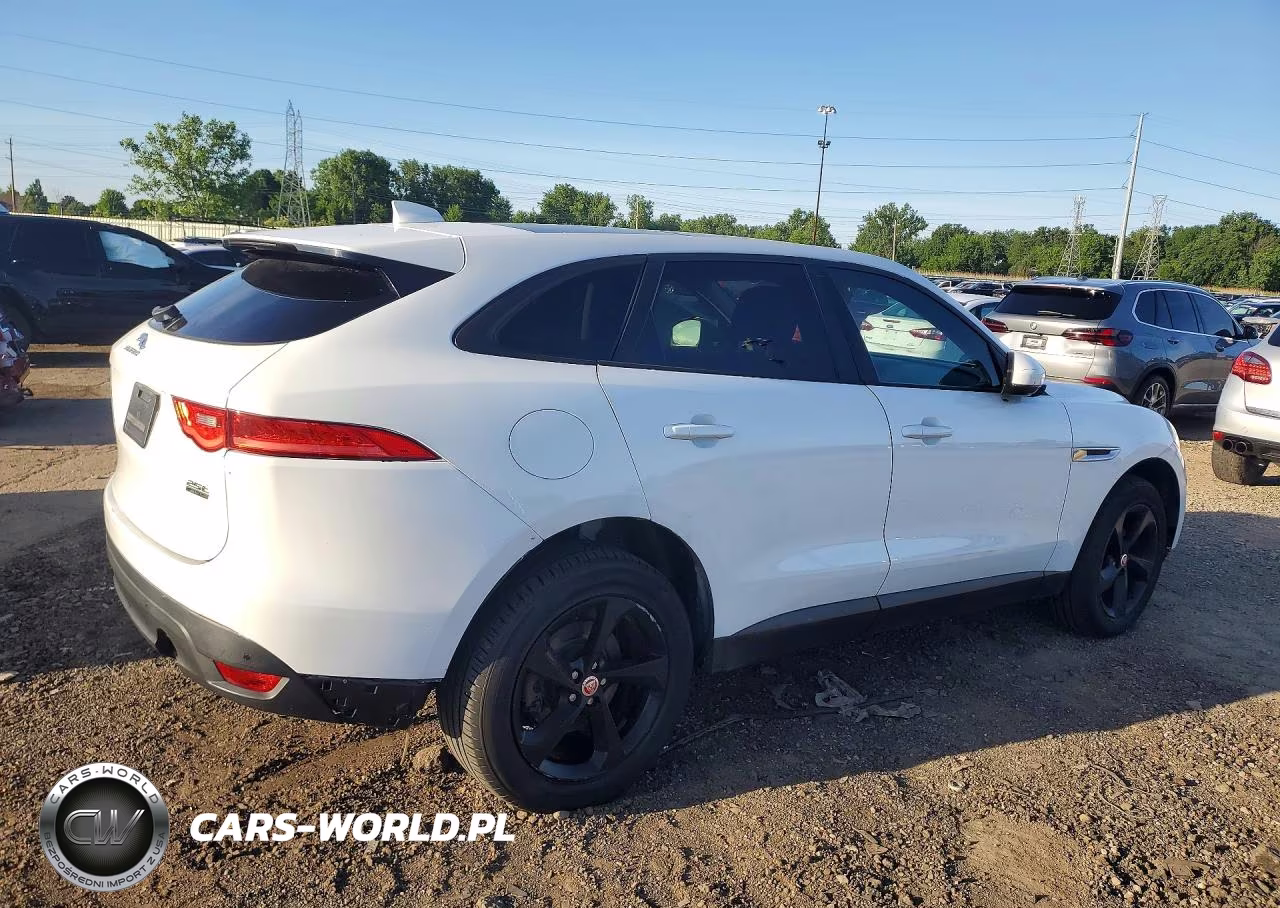 2018 Jaguar F-Pace Premium VIN:SADCJ2FX3JA248835 - 3