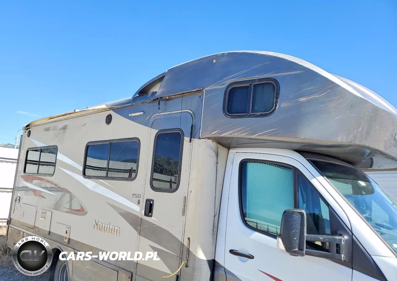 2017 Winnibago Recreational Vehicle (Rv) VIN:WDAPF4CC5H9729129 - 9