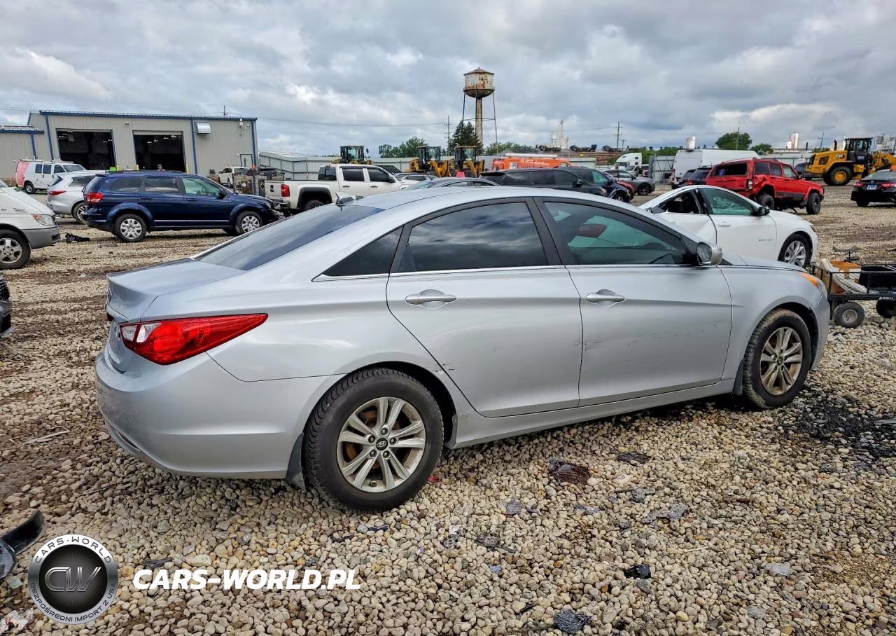 2012 Hyundai Sonata Gls VIN:5NPEB4AC1CH484333 - 3