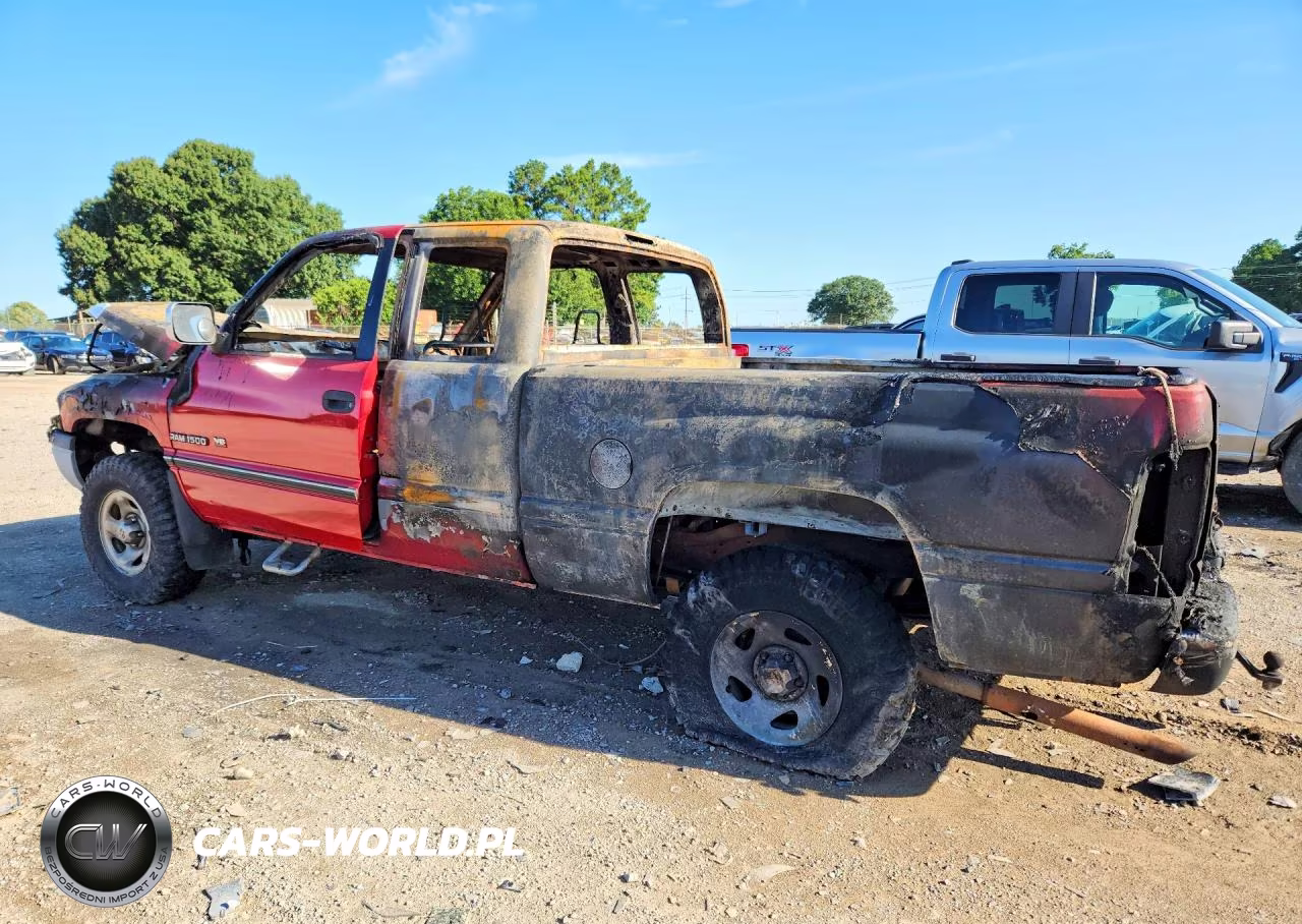 1996 Dodge Ram 1500 VIN:3B7HF13Y3TM103066 - 2