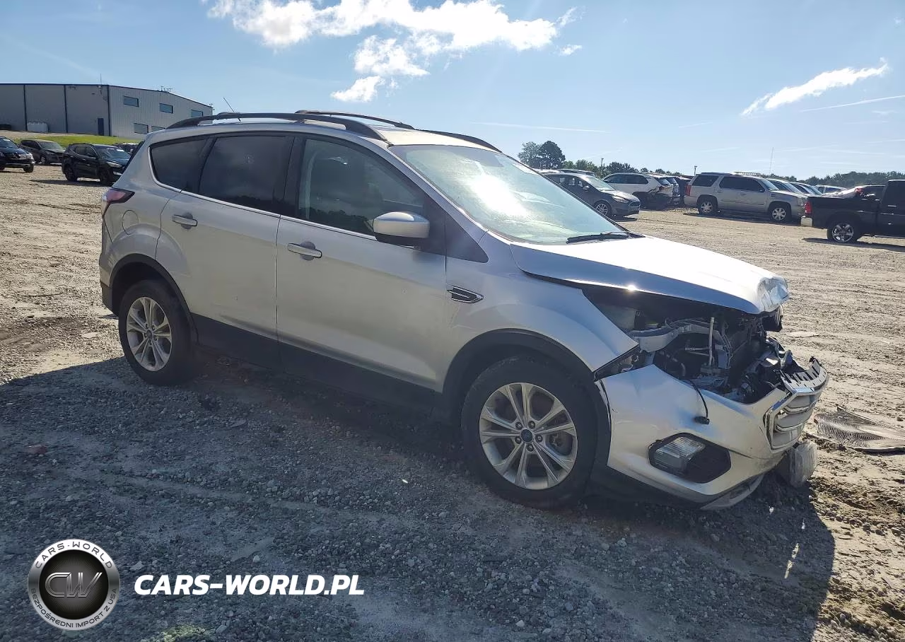 2018 Ford Escape Se VIN:1FMCU9GD1JUA87184 - 4